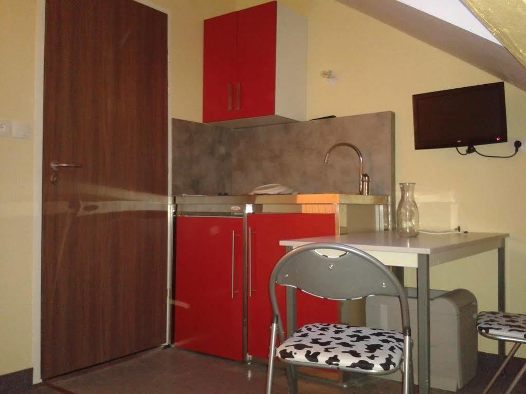 Studio Meuble Dijon Appartement Buitenkant foto